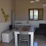 펜션 La Corte Dell'isola 파키노